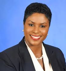 I am so proud to share that Broward UP case manager, Guithele Ruiz-Nicolas  was honored by the City of Lauderhill and Commissioner S. Ray Martin with  the "Trailblazer Award" for her work