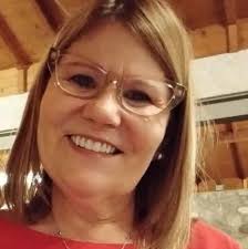 Dona do café Flor de Café, em Meixomil, Paços de Ferreira, vai organizar,  na noite do dia 24 de dezembro, uma Ceia de Natal Solidária para oferecer  companhia e aconchego a todos