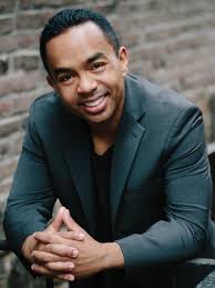 Cast & Artistic Team