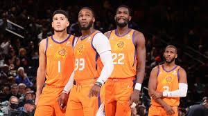 College Basketball May Move To Quarters - A Sea Of Blue