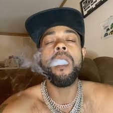 Early age poppin my shit #plies #wittergangofficial