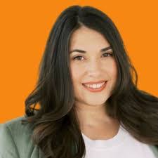 Violet Rossi's Instagram, Twitter & Facebook