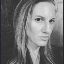 Jessica Lustig's Instagram, Twitter & Facebook