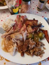 If you bring them to a christmas meal, offer them directly from the slow cooker, with small plates, napkins, as well as toothpicks for spearing. A Christmas Feast How To Make A Traditional British Christmas Dinner The Easy Way