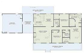 3 bedrooms 3 beds 1 floor 2.5 bathrooms 2.5 baths 2 garage bays 2 garage plan: Ranch Style House Plan 3 Beds 2 Baths 1800 Sq Ft Plan 17 2142 Houseplans Com