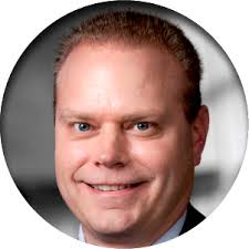 SU-Group > About Us > Leadership Team