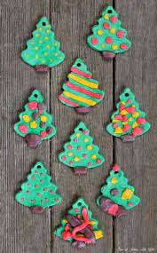 Envelopper la pâte dans un torchon pour ne pas qu'elle sèche et laisser reposer 10min au frigo pour qu'elle se fige. Decoration De Noel En Pate A Sel Originale Et Personnalisee