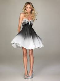 4.2 out of 5 stars 19,685. Wedding Dress Short White Black Dream Wedding Dresses Casual Wear For Women Short White Lace Dress Whi Queewwn Above Tulle Skirt With Camisole Fertyyu