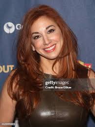 77 Photos & High Res Pictures