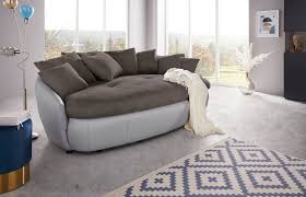 Ein rundes big sofa füllt einen großen. Inosign Big Sofa Amaru Grosszugiges Gemutliches Megasofa Xxl Online Kaufen Otto