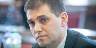 Bývalý šéf inšpekčnej služby Adrián Szabó sa priznal!