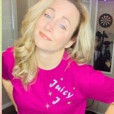 Tiffanie Hebert's Instagram, Twitter & Facebook