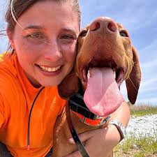 wooden dog bowl stand manufacturers?