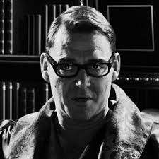 Damien Lord's Instagram, Twitter & Facebook