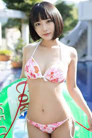 Yui Shirasaka - White, Yui. / Photobook Japanese Actress Hardcover | eBay
