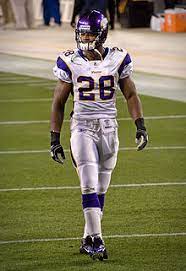 Adrian lewis peterson is an american football running back who is a free agent. Adrian Peterson Wikipedia