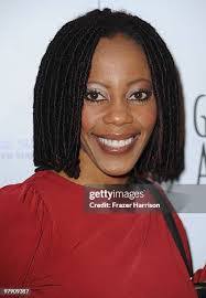 Debra Skelton's Instagram, Twitter & Facebook