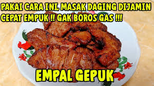 Ayam bacem bakar siap disajikan bersama lalapan. Resep Ayam Bakar Bacem Rahasia Bumbu Meresap Sampai Ke Dalam Youtube