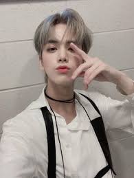  140 Ide The Boyz Gaya Rambut Keren Selebritas Rambut Pendek Korea