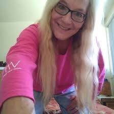 Mary Saitta's Instagram, Twitter & Facebook