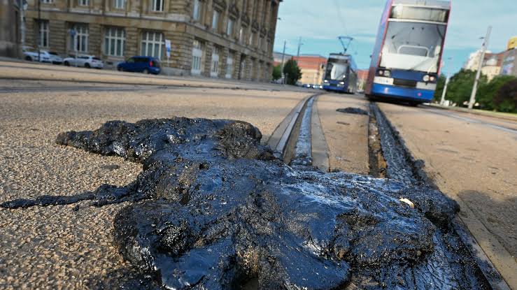 France records around 1,000 additional deaths as extreme heat breaks  European records | 28/22 News