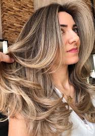 In This Post We Have Published Best Styles Of Bronze And Blonde Hair Color Ideas Which You May Use To Wear To Ge Blonde Hair Color Bronze Hair Color Hair Color