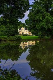 Der garten der schmetterlinge liegt am rande des schlossparks. Garten Der Schmetterlinge Schloss Sayn Bendorf Sayn Mosel Touristinformation