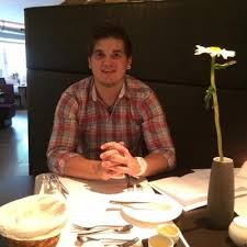 Benjamin Brandl (@BeneBrandl)