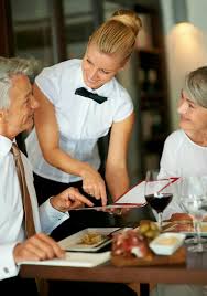 Epingle Par Rhone Service Hotellerie Sur Offres D Emplois Serveur Restaurant Serveur Restaurant