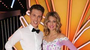 Valentin ist einfach unglaublich dankbar für die tolle zeit, die er gemeinsam mit valentina bei let's dane 2021 verbringen durfte. Renata Und Valentin Lusin Bekommen Sie Ein Baby