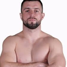 Marius Munteanu's Instagram, Twitter & Facebook