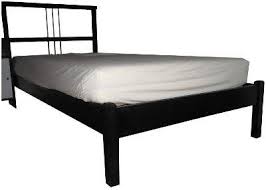 Nach meinen eigenen messungen umfasst die matratze 96 x 197 cm, sprich 100 x 200 cm. Typisch Ikea Bett 100x200