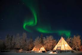 Northern Lights Over Teepees Awesome Photos Northern Lights Northern Lights Canada Places To Go