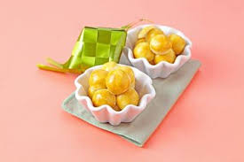 Kue nastar ini paling banyak dicari dan disajikan pada saat lebaran, natal maupun imlek. Tips Kue Nastar Lembut Dan Lumer Di Lidah Untuk Sajian Lebaran 2019 Semua Halaman Nova
