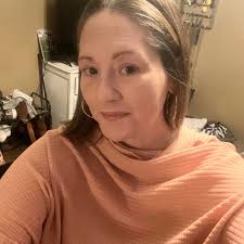 3 ingredient protein-packed breakfast snack ft @oikos and @kodiakcakes Not  only are these muffins quick and easy to make, but they pack in 9 grams of  protein per serving for an on-the-go