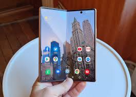 Film semi korea no sensor. Samsung Would Hide The Selfie Sensor Under The Foldable Screen It Is Confirmed Archyde