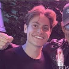 Josh Lessard's Instagram, Twitter & Facebook