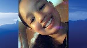 Kelly Cerny's Instagram, Twitter & Facebook