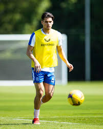 Ianis hagi plays for ladbrokes premiership team rangers and the romania national team in pro evolution soccer 2021. Ianis Hagi Ianishagi10 Twitter