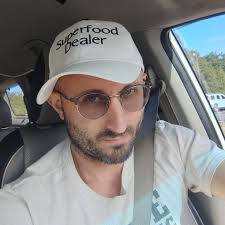 The donation box is now up at Raymour and Flanigan for the safe home, the  items able to be donated are listed in the picture! Please share so we can  get as