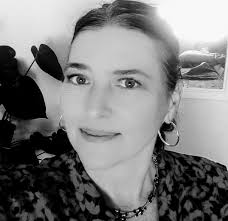 About — Dawn Renée