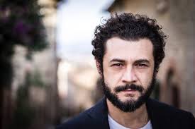 Последние твиты от vinicio marchioni (@vinmarchioni). Vinicio Marchioni Eta Peso Altezza Carriera E Vita Privata Del Noto Attore Romano