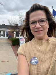 Meredith Vaughan (@instamer0213) • Instagram photos and videos