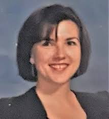 Estelle Becker's Instagram, Twitter & Facebook