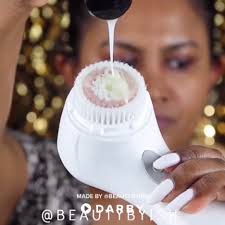 How To Deep Clean Your Face For Healthier And Better Looking Skin Darbysmart Skincare Skincaretips Skincareroutine Skin Video Skin Care Skin Care Tips Face Acne