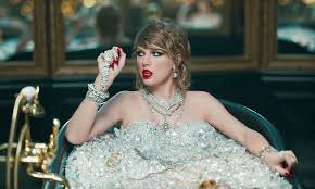 She called out scooter for the incessant. Manager Scooter Braun Has Sold Off The Original Taylor Swift Masters