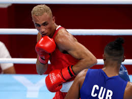 Frazer big fraze clarke super heavyweight amateur boxer. Weyzwubjopmebm