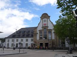 Located directly opposite st elizabeth's church, these modern rooms and apartments enjoy a central location in the city of marburg. Marburg Lahn Runde Mit Schloss Und Botanischer Garten 27 Juli 2020 Sonntagswandern
