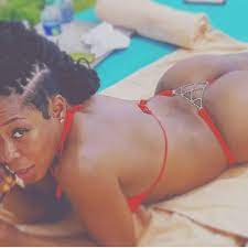 Tichina Arnold in a thong : rBlackcelebrity