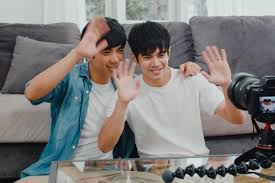 Accomplish social media marketing activities thanks to social media agencies. How Can You Benefit From Influencer Marketing